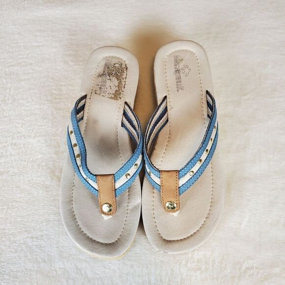 Margaritaville Shoes - Margaritaville Kaia Flip Flops Size 9